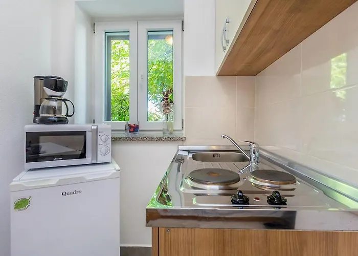 Apartment Cozy In With Swimming Pool Baska (Krk)